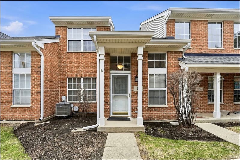 Front exterior, 8 Saint Regis Ct, Elmhurst